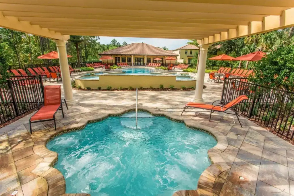 Fountains Retreat condo