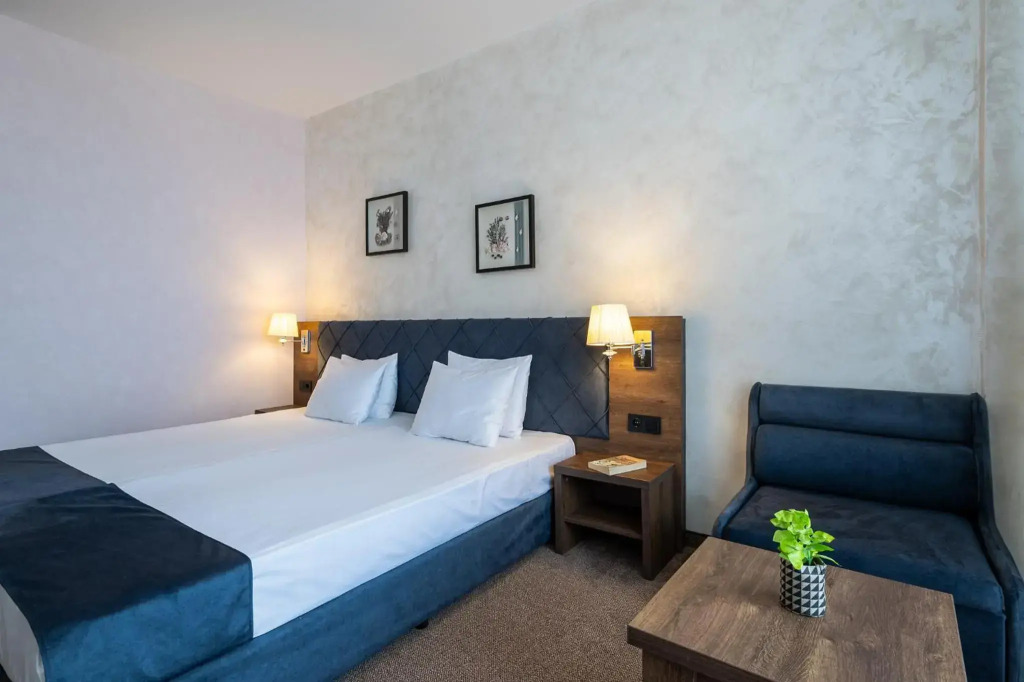 Flamingo Beach Hotel