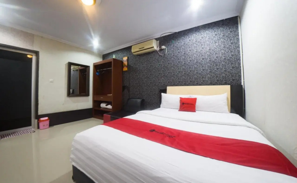 Eljie Hotel Limboto