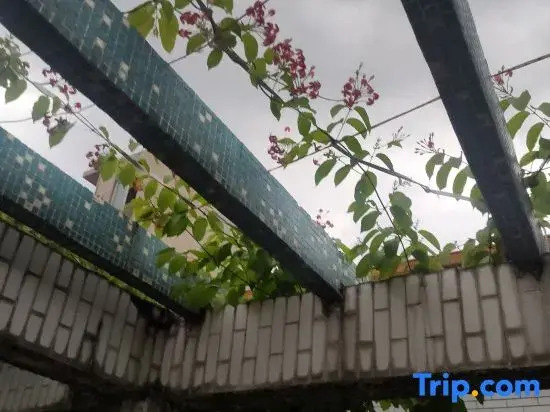 Huakai Vacation Apartment (Guangzhou North Station Huacheng Road Subway Station)