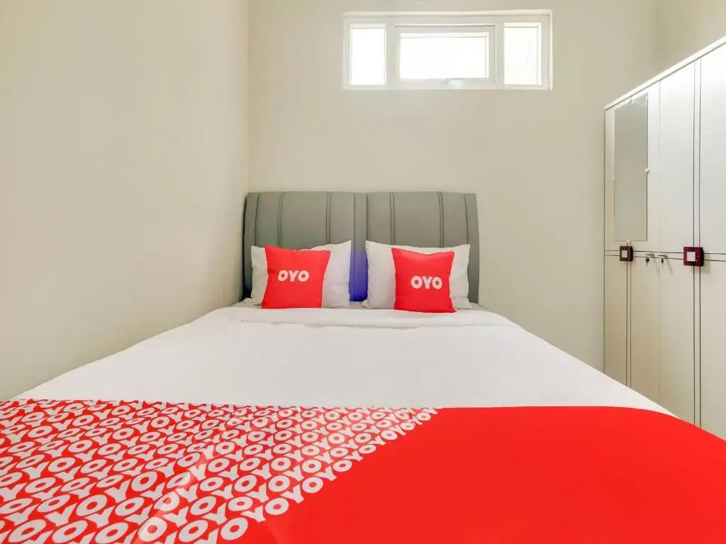 RedDoorz near RS Permata Cirebon