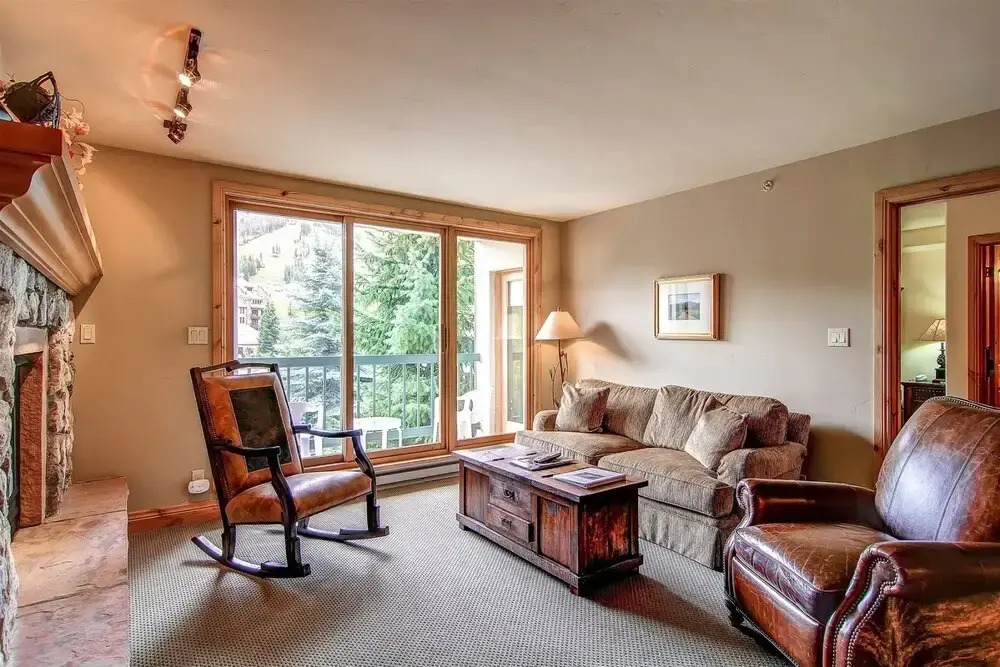 Beaver Creek Borders 208L