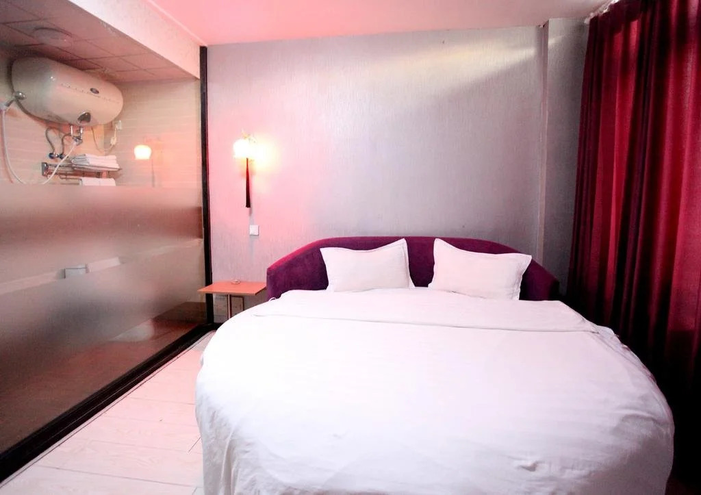 Linyang Hotel
