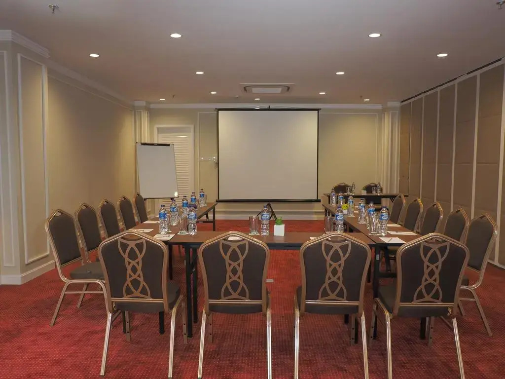 d'primahotel Airport Jakarta II