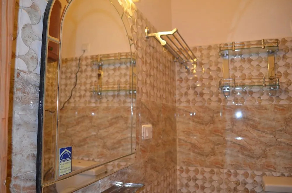 Hotel Centre Point Resorts Palampur