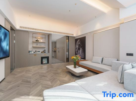 ShenYang Qingnian Street Government Square Atour S Hotel