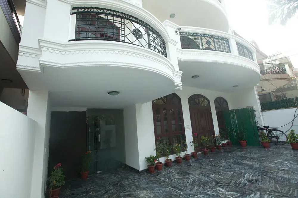 Fabhotel Ivy Inn