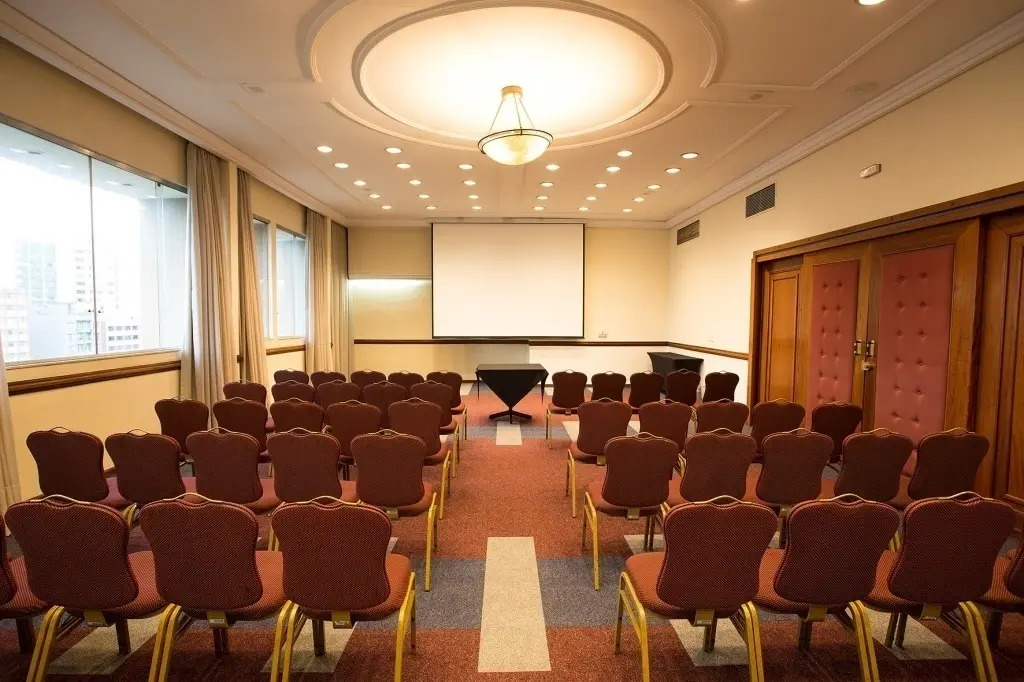 Mabu Curitiba Business