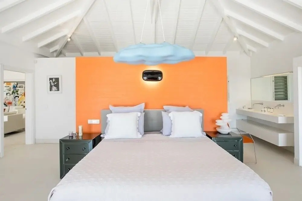 Villa Discovery