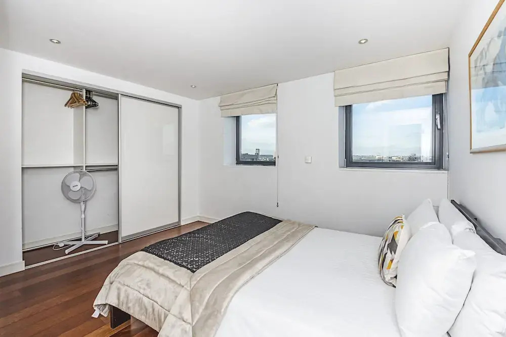 Splendid 3 Bedroom Apartment Kings Cross