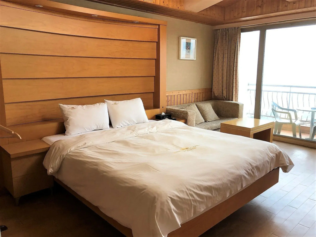 Masan Tourist Hotel