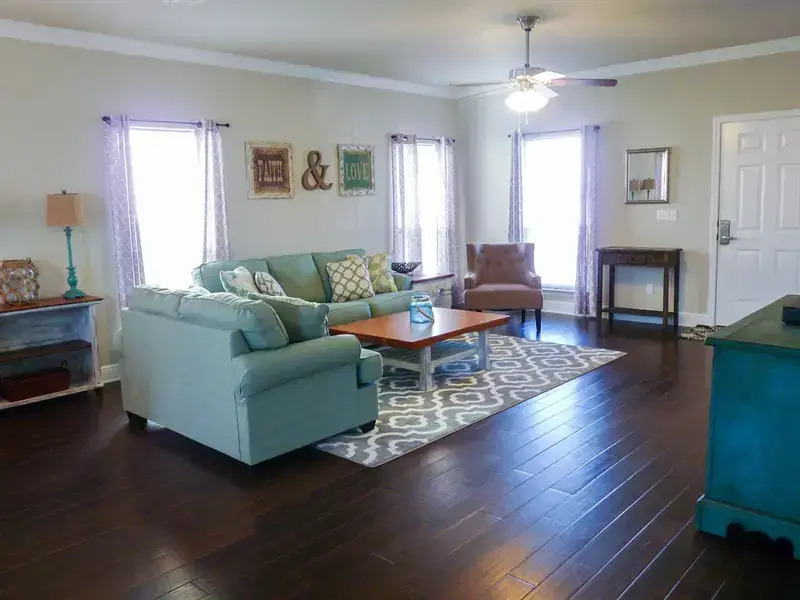 Southern Charm by RedAwning