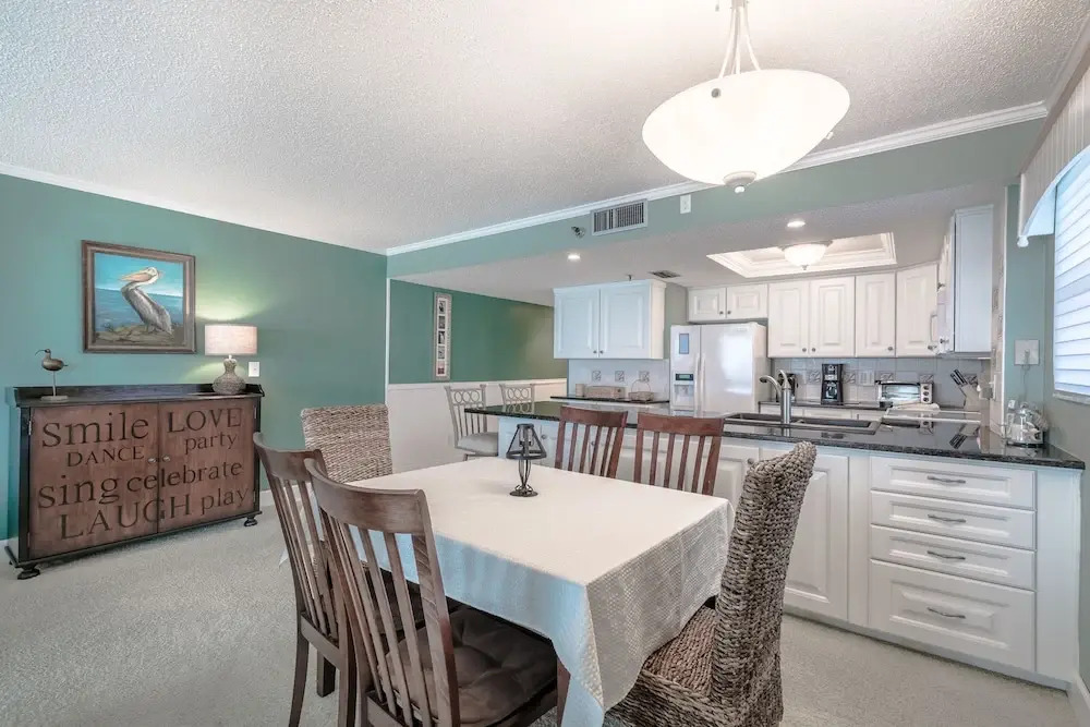Pointe Condo #201 by Vtrips