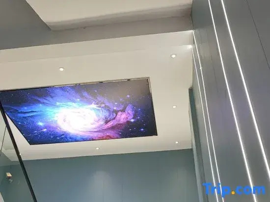 MT E-sports Theme Hotel
