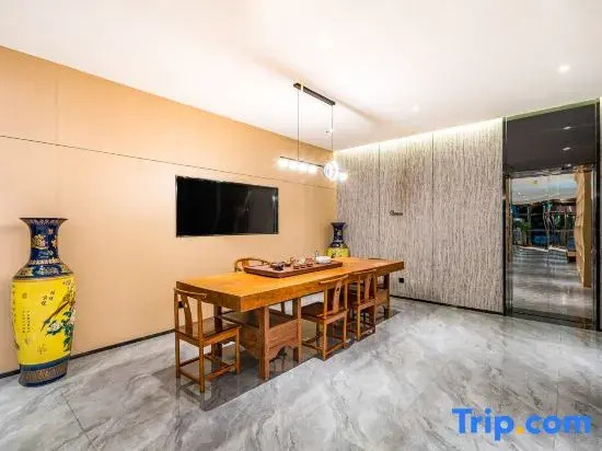 JI Hotel Beijing West Railway Station Lize Business District