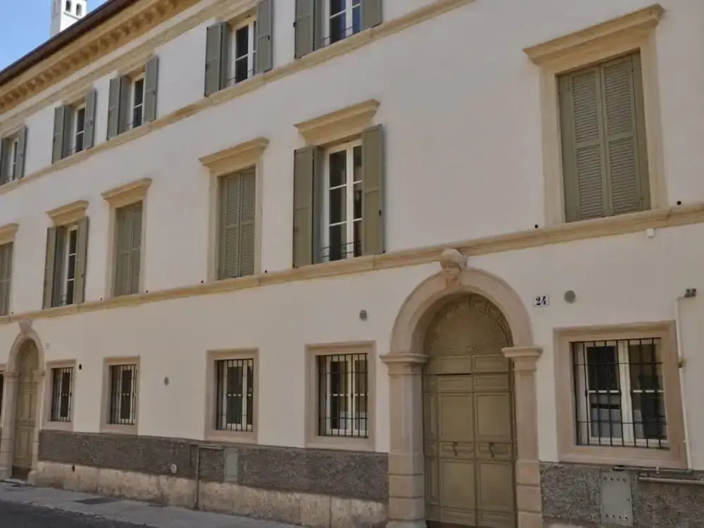 Holiday Apartment Verona White Lodge