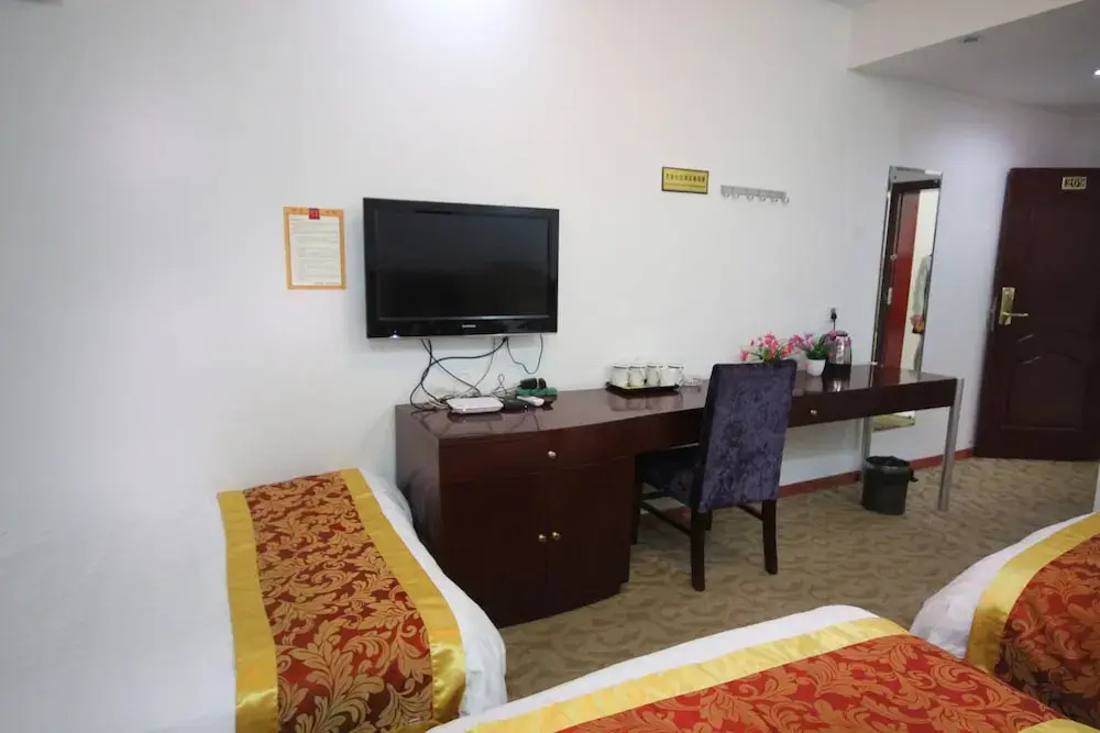 Morning Jiuzhai hotel