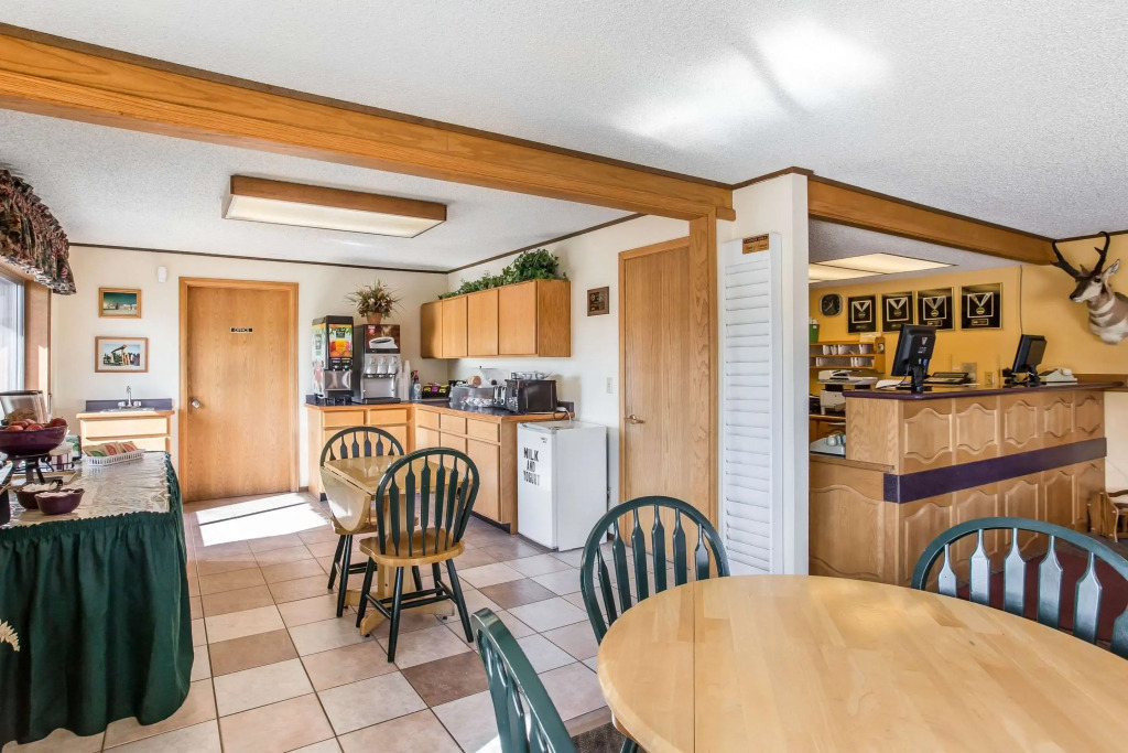 Rodeway Inn & Suites Pronghorn Lodge Lander
