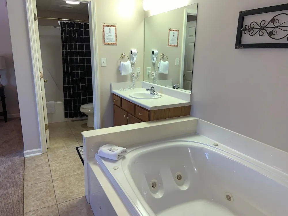Whispering Pines 114
