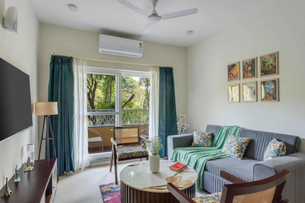 Pebble 1 BHK Apartment by tisyastays