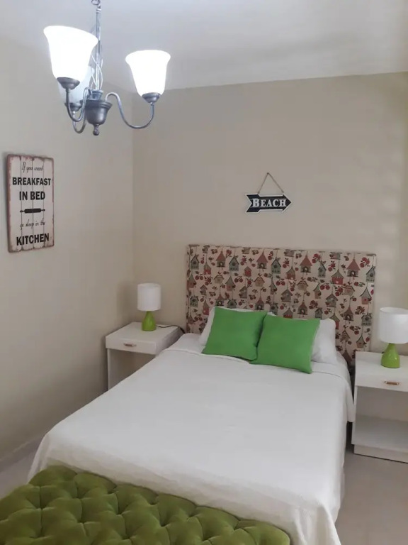 Golden Beach 1 Bedroom Apartments
