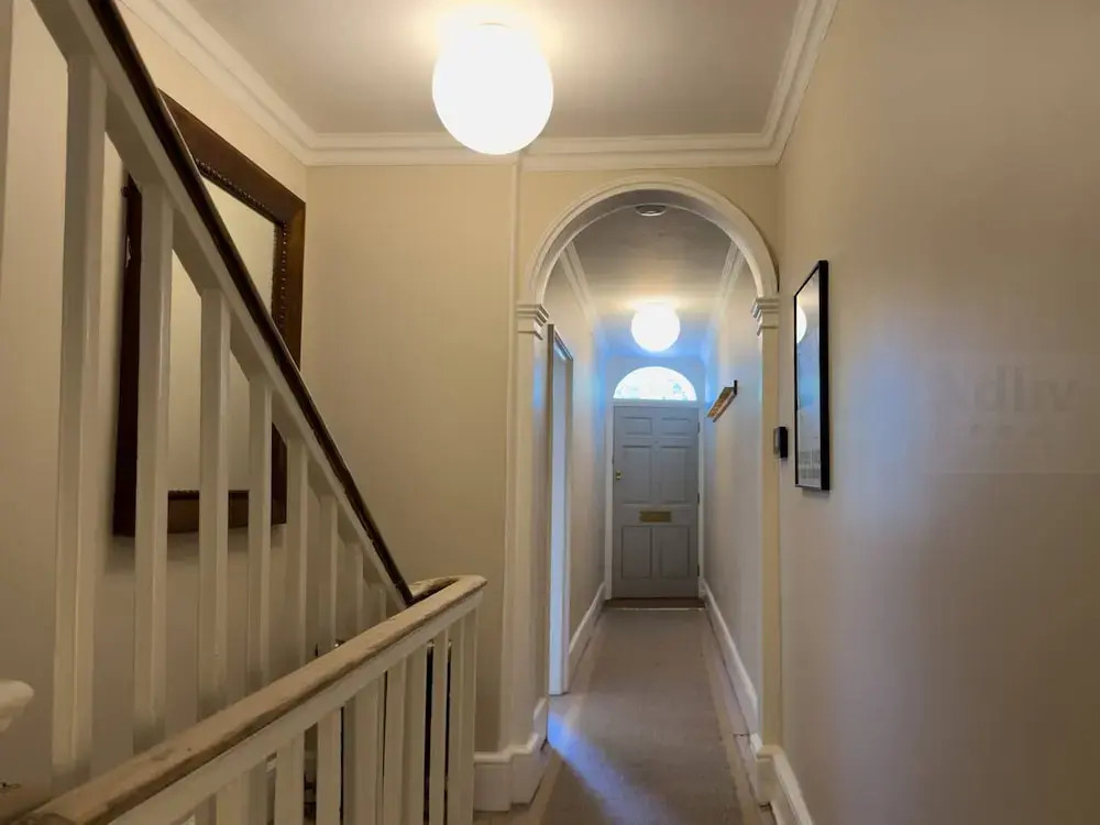 Georgian Luxury Margate Tnhouse Sleeps 11 by Adliv