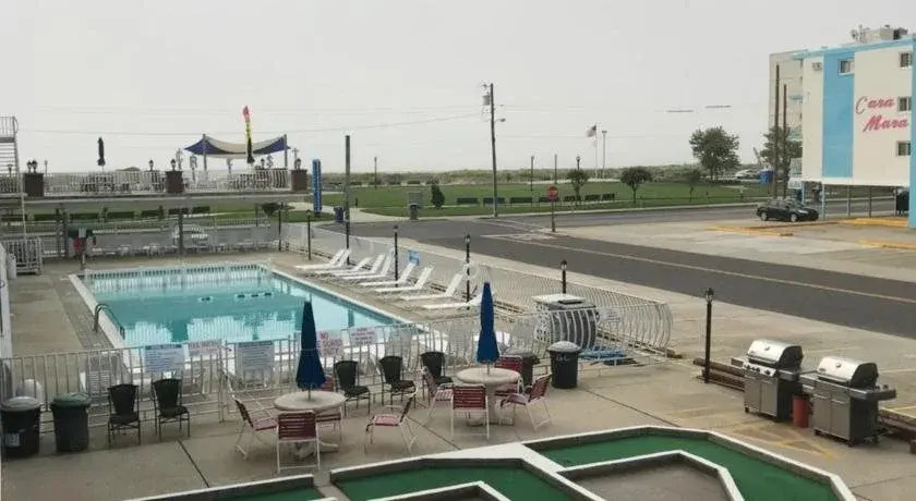 Gold Crest Motel