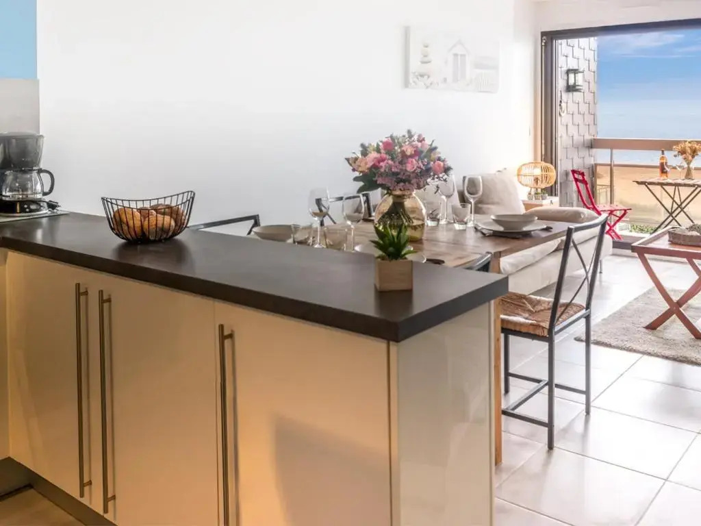Appartement Ploemeur, 3 pièces, 5 personnes - FR-1-349-72