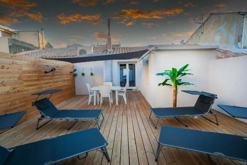 Superbe appartement à 2 pas des Halles, Climatisé, terrasse, garage
