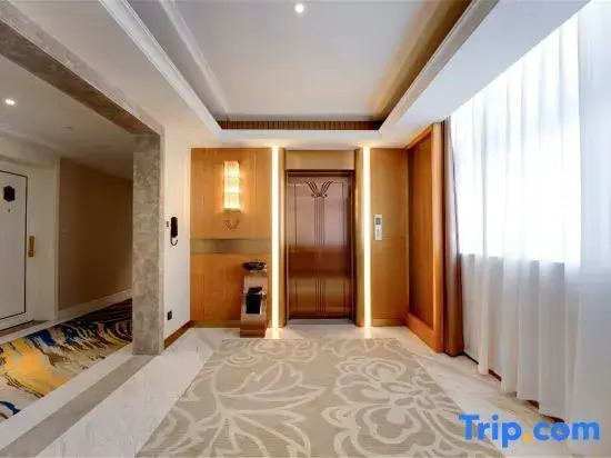 Vienna International Hotel (Jinou Lebao Chuanhua Logistics Port Branch)
