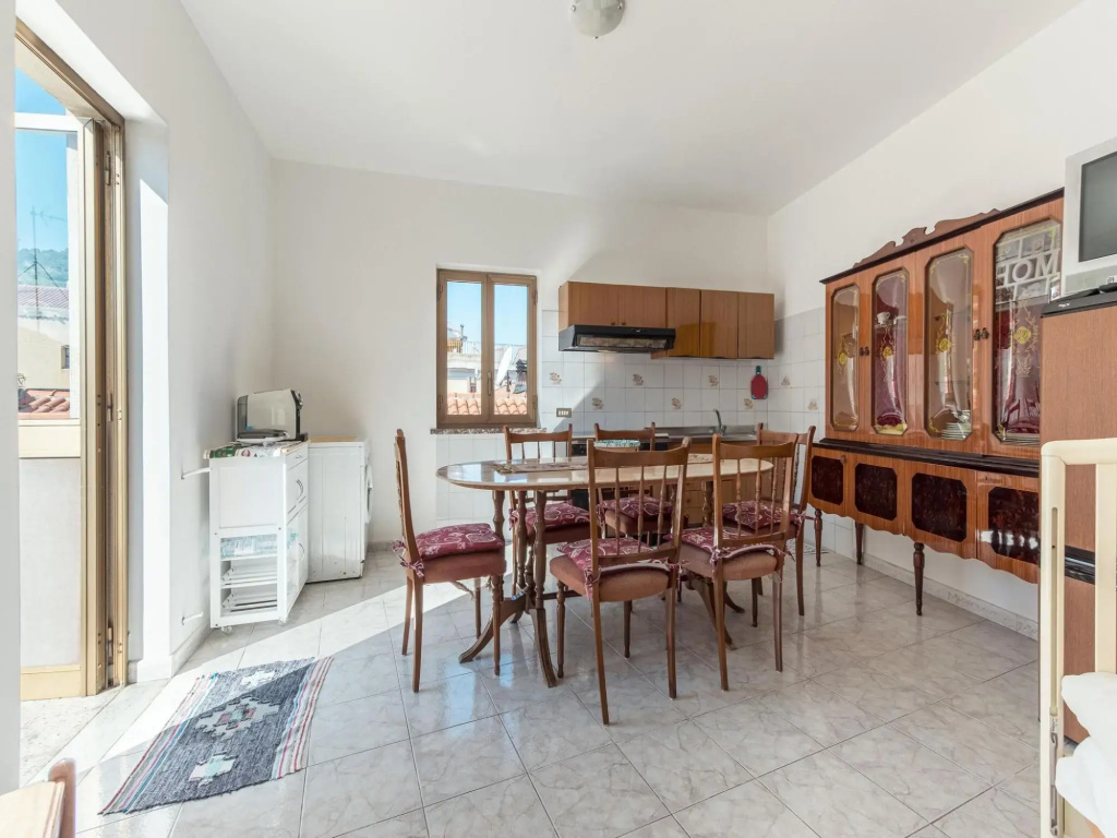 Snug holiday home in Mirto with a private terrace
