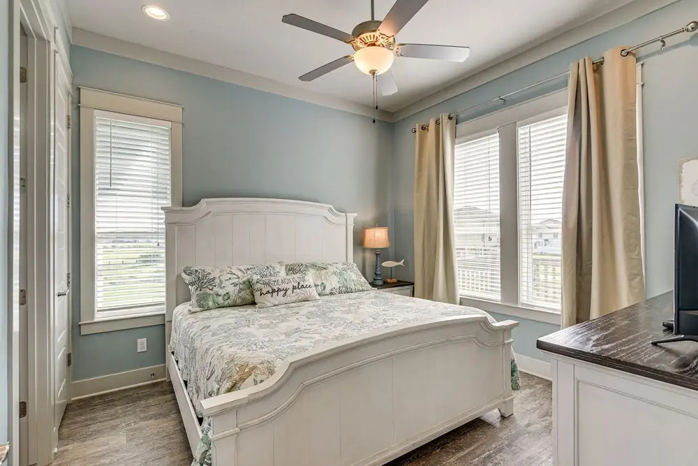 Texas Gulf Coast Home: Walk to Bolivar Beach!, Port Bolivar