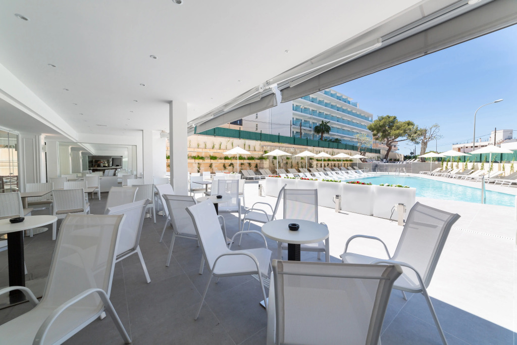 Sky Senses Hotel