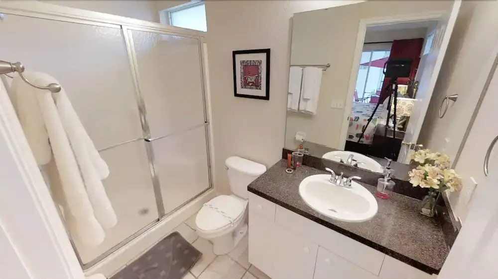 Lake Berkley Resort 4 Bedroom Vacation Home with Pool 1520