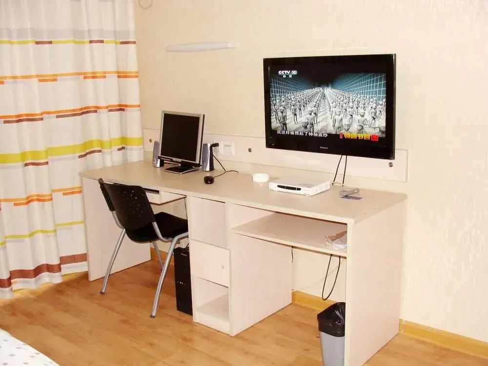 Ou La La Express Hotel Guigang