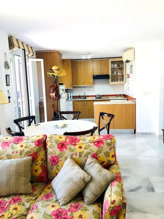 House with 3 Bedrooms in Manilva, with Wonderful Sea View, Pool Access, Enclosed Garden - 500 M From the Beach