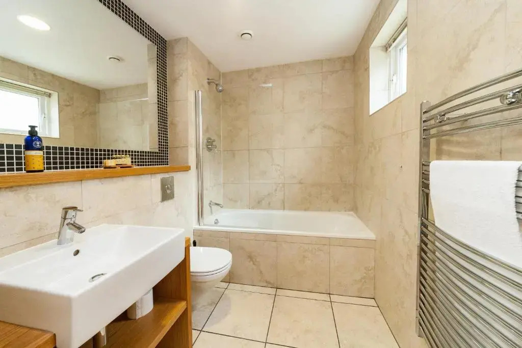 Central Durham Riverfront Apartment