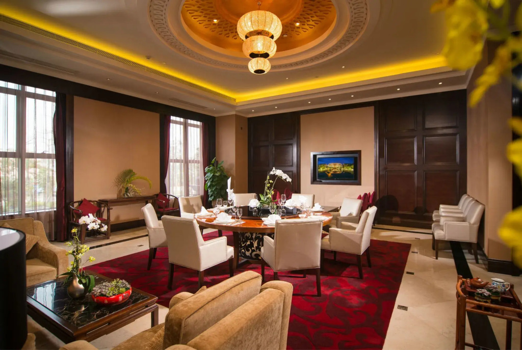Malachite Hotel