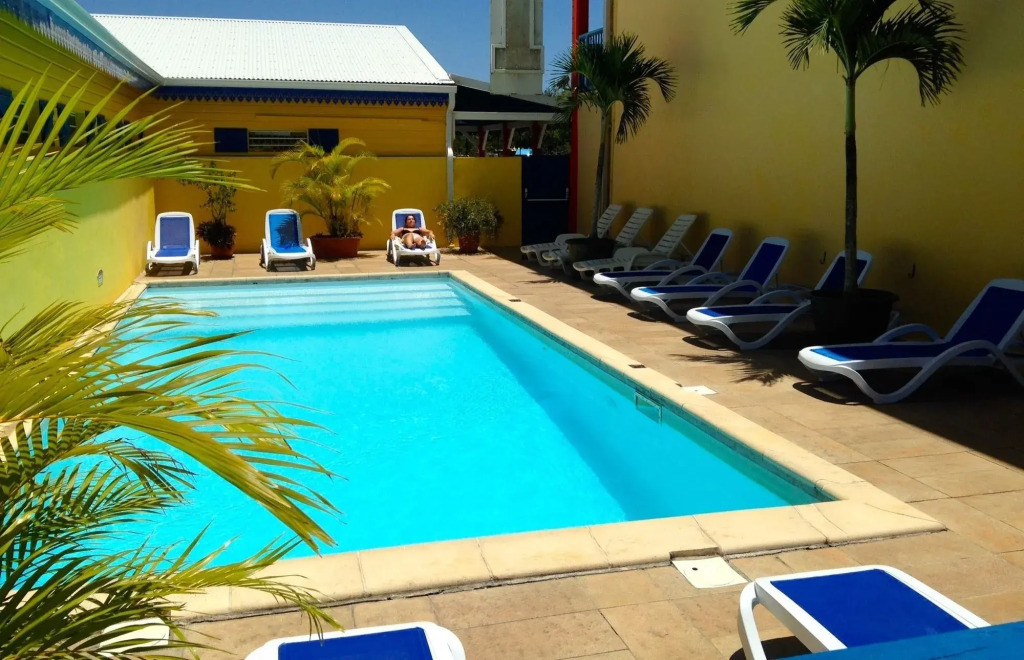 Karaibes Hotel