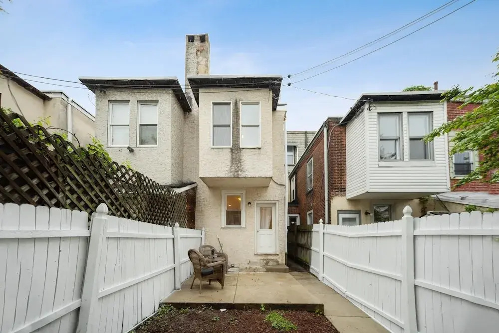 904 N 29th