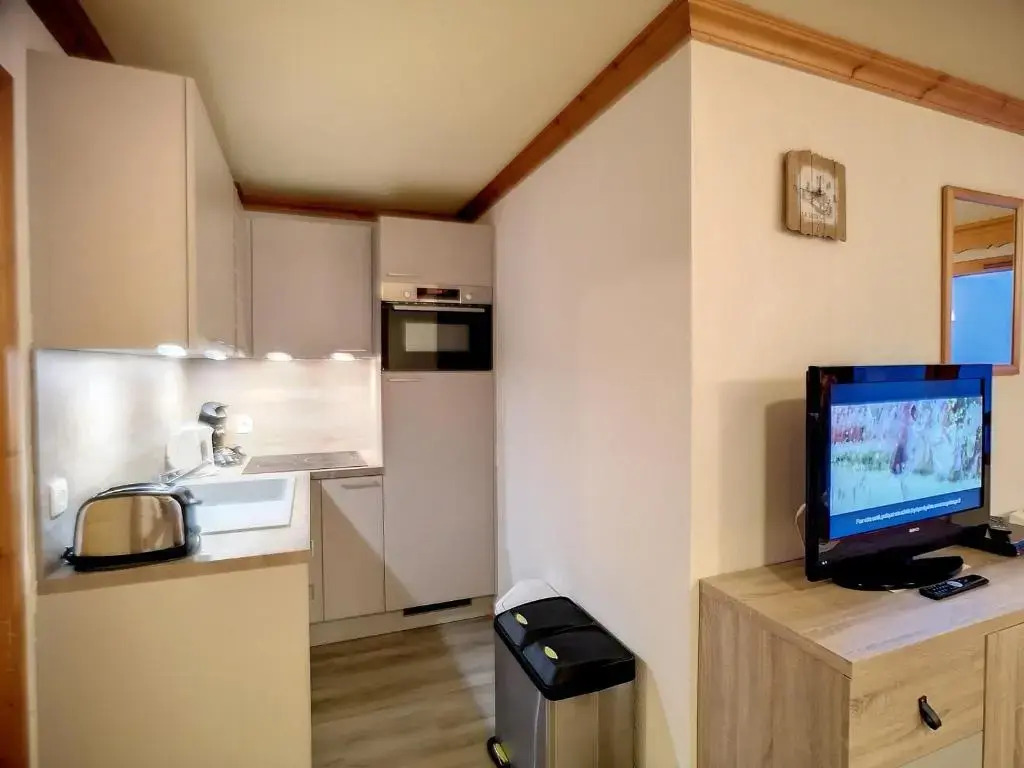 Appartement Les Menuires, 3 pièces, 6 personnes - FR-1-178-166