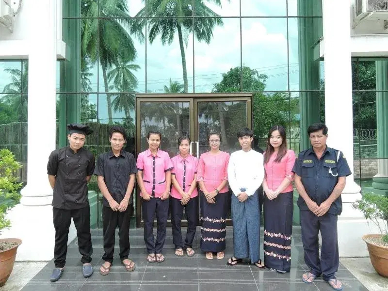 Aye Chan Thar Hotel Yangon