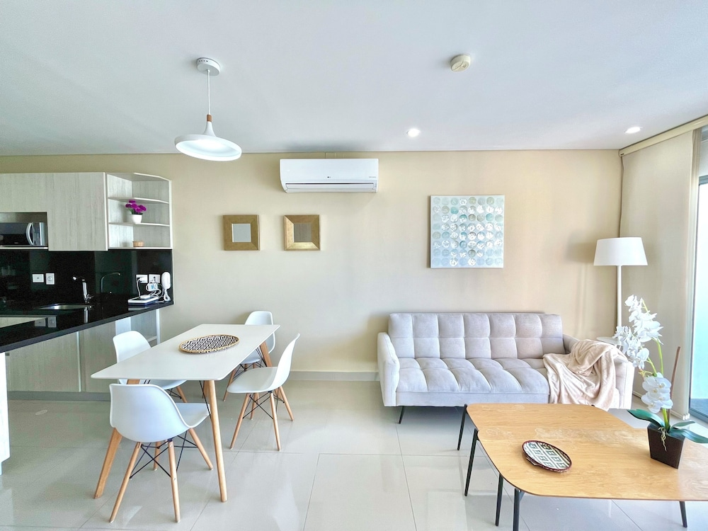 Calamari Homes-Infinitum 3302-Bocagrande
