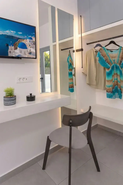 Linea Luxury Suites
