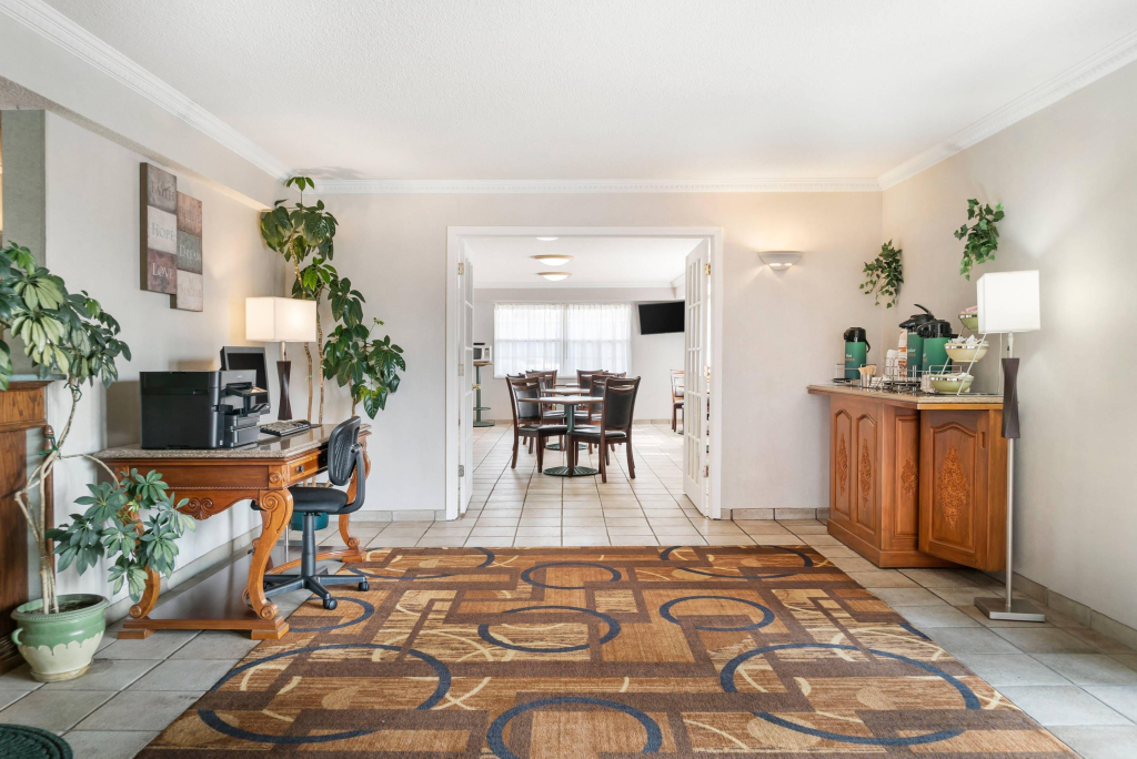 Quality Inn & Suites Manistique
