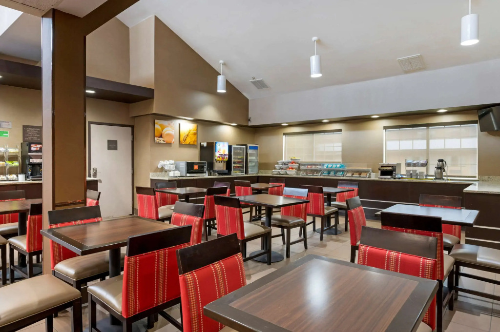 Comfort Suites Columbus Expo Center