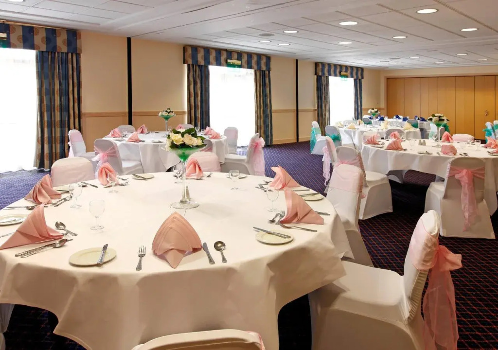 Wigan Oak Hotel by Belvilla