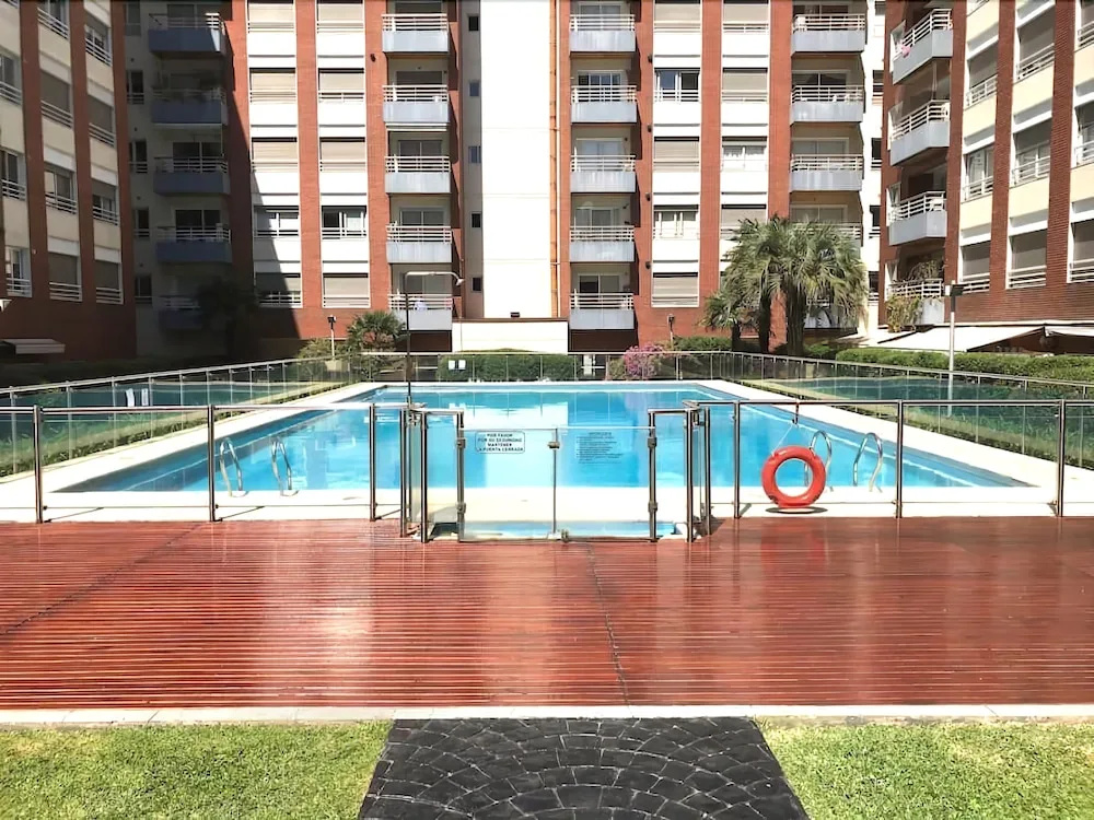Juana Manso 8 by BueHomes