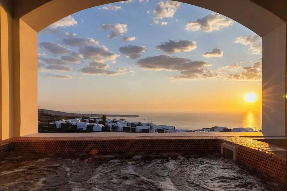 Niabelon Suites - Private Jacuzzi Sunset View