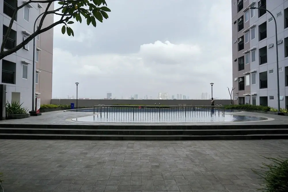 Homey Studio at Sentraland Cengkareng Apartment near Airport